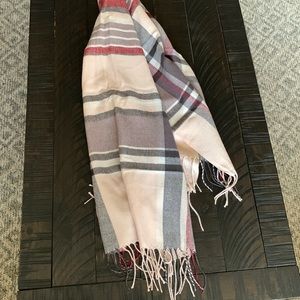 Large scarf
